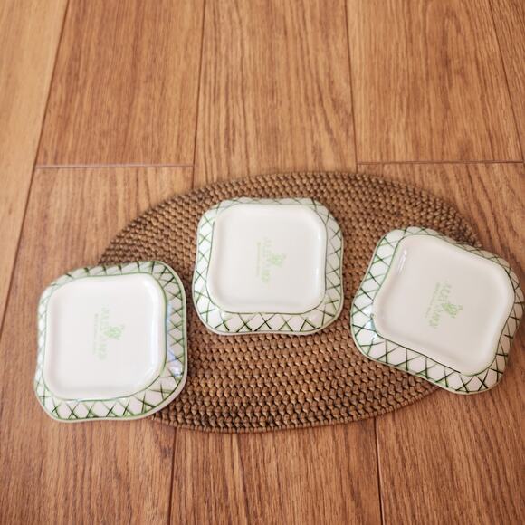 Julia Junkin 5" set of 3 yellow with black olive & branch print appetizer plates - Picture 2 of 8